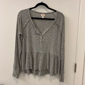 Mossimo Button up blouse